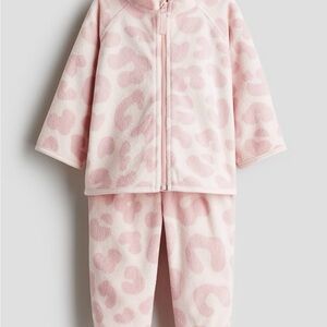NEW H&M Two Piece Winter Fleece Set